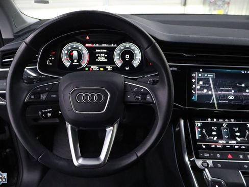 Used 2024 Audi Q7 3.0T Premium Plus image 21
