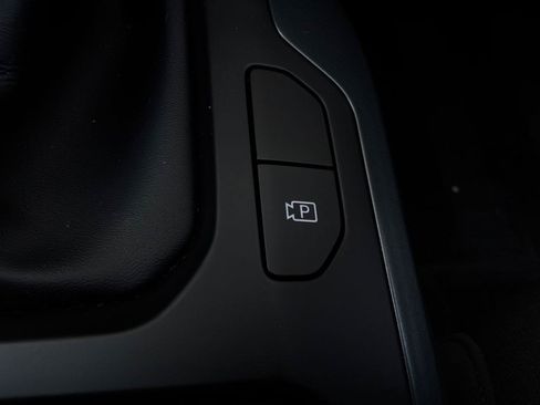 Used 2025 Kia K4 FWD image 28