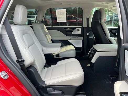 Used 2026 Lincoln Aviator Reserve w/ Luxury Package AWD/4WD image 20