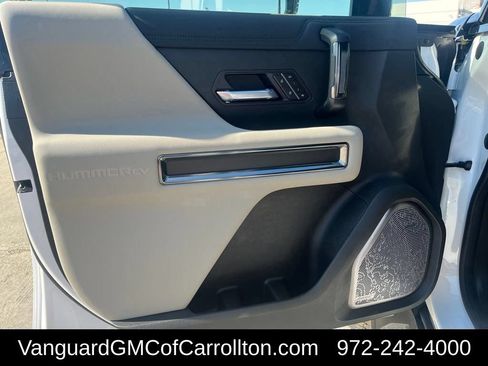 New 2026 GMC Hummer EV SUV w/ LPO, Sport Package AWD/4WD image 10