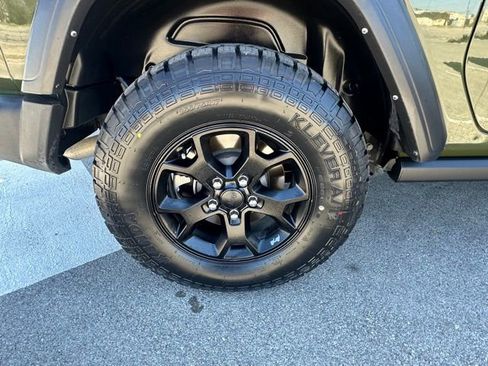 Used 2022 Jeep Wrangler Willys image 6