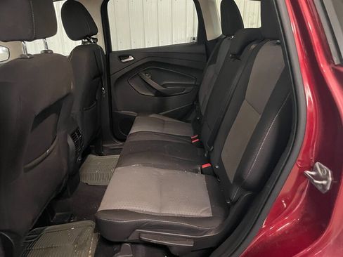 Used 2017 Ford Escape SE FWD image 15