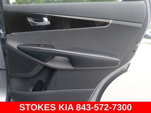 Used 2020 Kia Sorento EX AWD/4WD image 33
