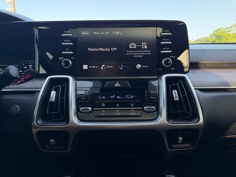 Used 2021 Kia Sorento EX w/ Panoramic Sunroof Package AWD/4WD image 20