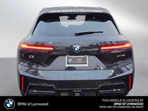 New 2026 BMW iX xDrive60 w/ M Sport Package image 4