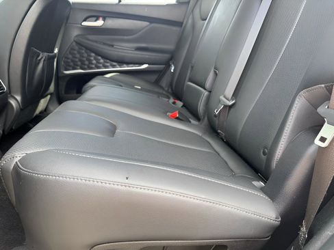 Used 2023 Hyundai Santa Fe SEL image 13