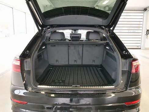 New 2026 Audi Q8 Premium Plus image 13