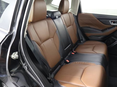 Used 2024 Subaru Forester Touring image 33