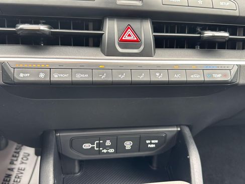 Used 2025 Kia K4 FWD image 20