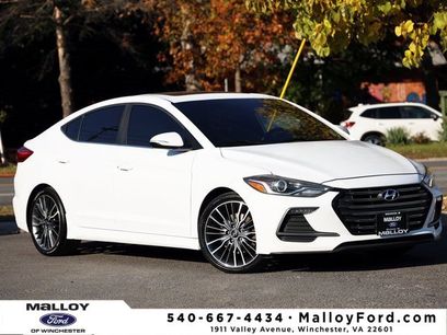 Used 2017 Hyundai Elantra Sport w/ Sport Premium Package 06