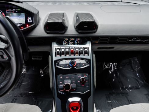 Used 2015 Lamborghini Huracan LP 610-4 image 52