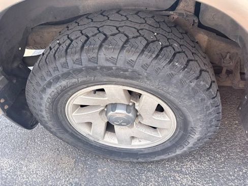 Used 2000 Mitsubishi Montero Sport XLS AWD/4WD image 12