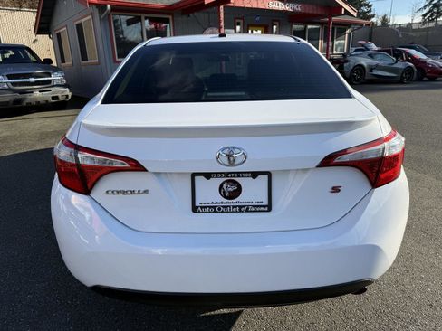 Used 2015 Toyota Corolla LE Premium image 8
