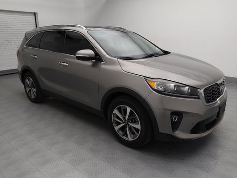 Used 2019 Kia Sorento EX w/ EX Touring Package image 11