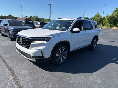 Used 2025 Honda Pilot Elite