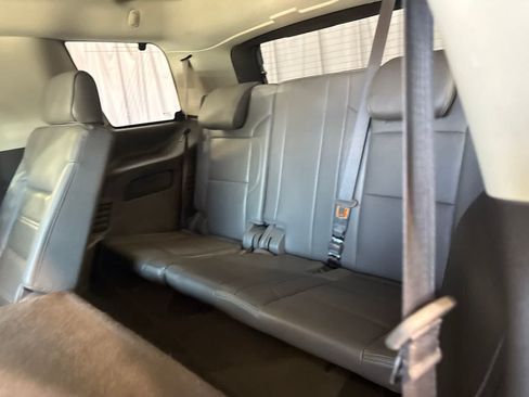 Used 2017 GMC Yukon Denali w/ Open Road Package RWD image 17