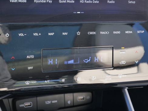 Certified 2023 Hyundai Tucson Limited w/ Cargo Package image 24