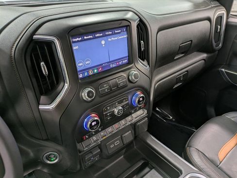 Used 2021 GMC Sierra 1500 AT4 image 10