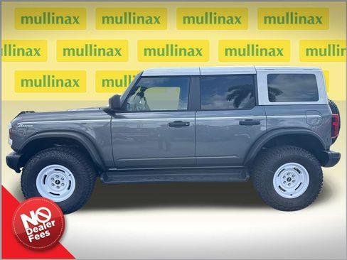 New 2025 Ford Bronco Heritage Edition AWD/4WD image 2