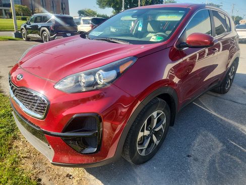 Used 2021 Kia Sportage LX FWD image 1