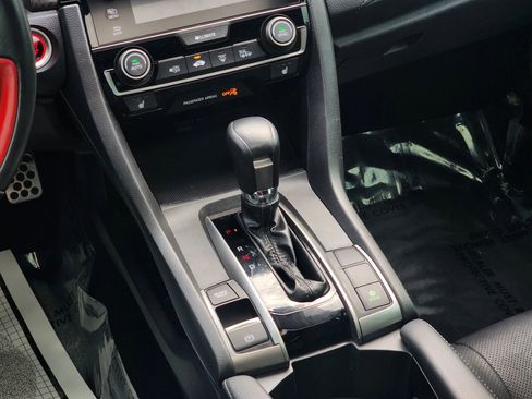 Used 2017 Honda Civic Sport Touring image 14