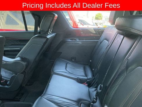 Used 2022 Ford Expedition Platinum RWD image 9