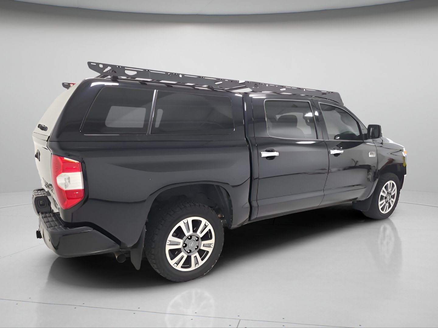 Used 2018 Toyota Tundra 1794 Edition AWD/4WD image 6