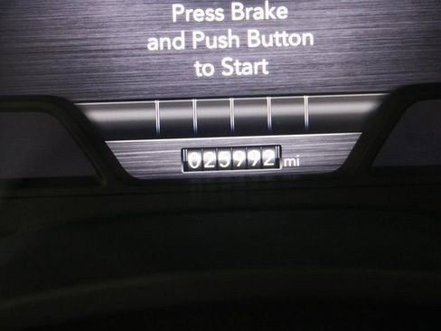 Used 2019 RAM 2500 Laramie image 7