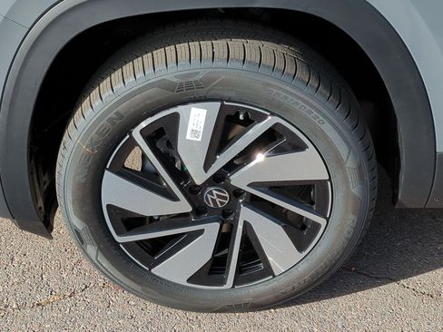 New 2026 Volkswagen Atlas SE AWD/4WD image 19