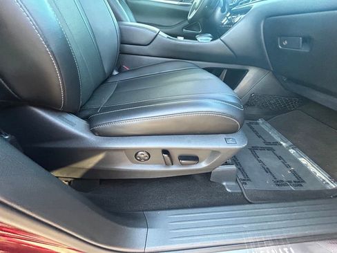 Used 2023 INFINITI QX60 Sensory w/ Cargo Package image 26