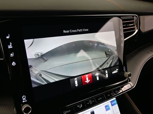 Used 2024 Jeep Grand Wagoneer Series III w/ Quick Order Packagew 28T image 30