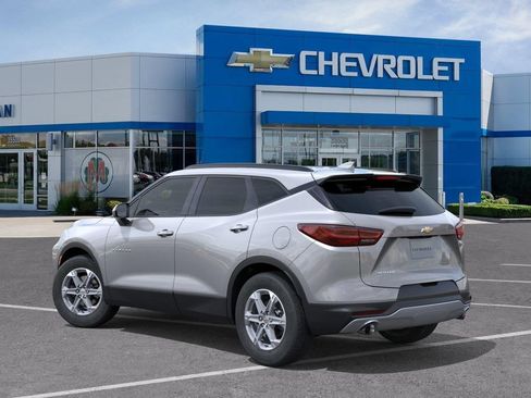 New 2026 Chevrolet Blazer LT w/ Convenience Package FWD image 3