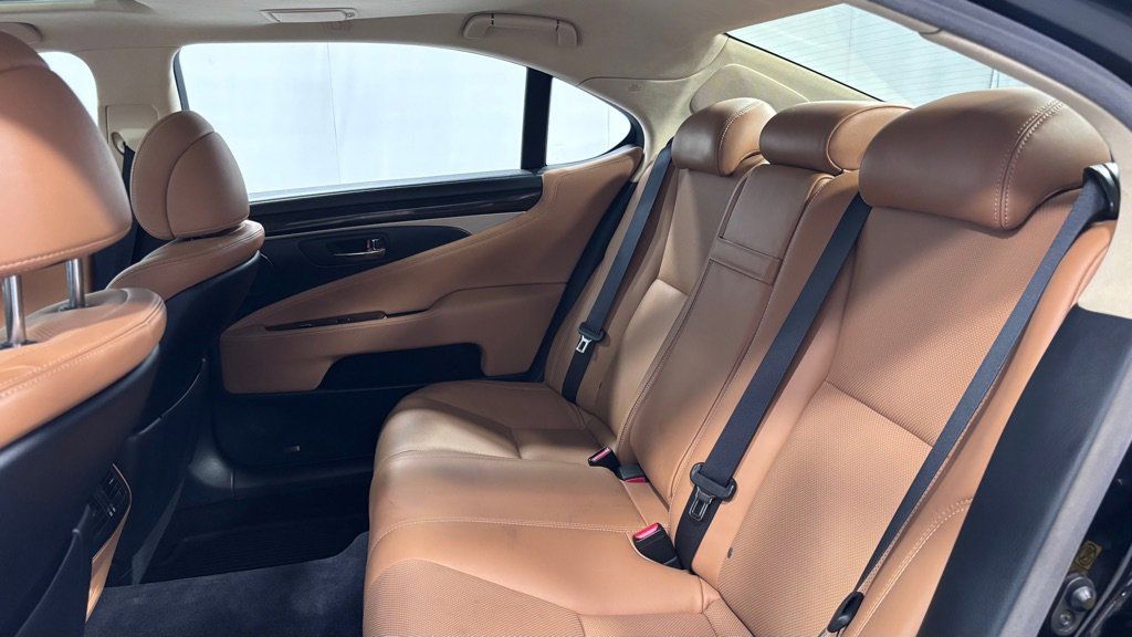 Used 2015 Lexus LS 460 L AWD/4WD image 22