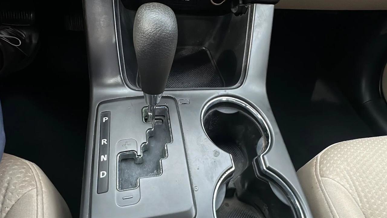 Used 2012 Kia Sorento FWD image 41