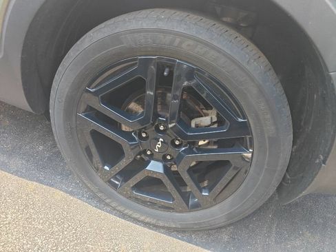 Certified 2023 Kia Telluride SX Prestige X-Line AWD/4WD image 9