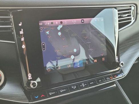 Certified 2024 Jeep Wagoneer Series III image 9