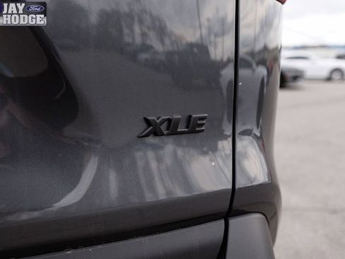 Used 2024 Toyota RAV4 XLE Premium image 10