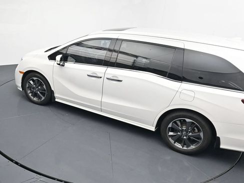 Used 2023 Honda Odyssey Elite image 21