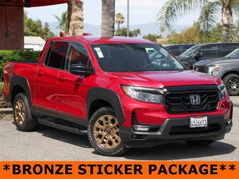 Used 2021 Honda Ridgeline Sport image 2