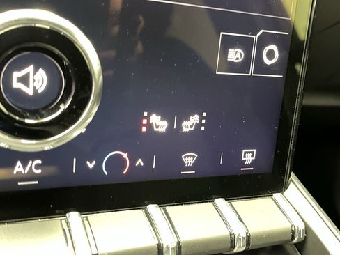 Certified 2025 GMC Terrain Elevation image 22