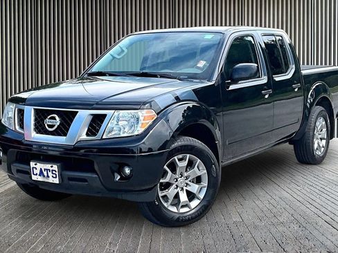 Used 2020 Nissan Frontier SV AWD/4WD image 13