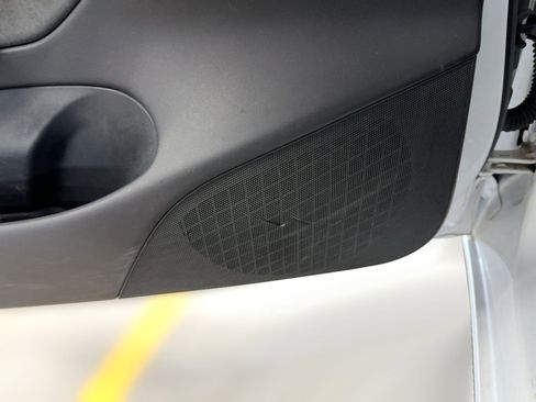 Used 2019 Tesla Model 3 Long Range image 19