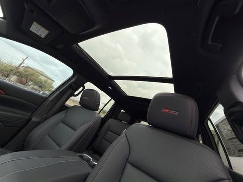 New 2026 Chevrolet Traverse Z71 w/ Driver Confidence Package image 19