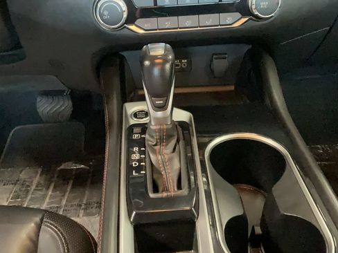 Used 2024 Nissan Altima 2.5 SR FWD image 27