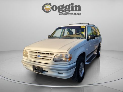 Used 1995 Ford Explorer Eddie Bauer RWD image 1