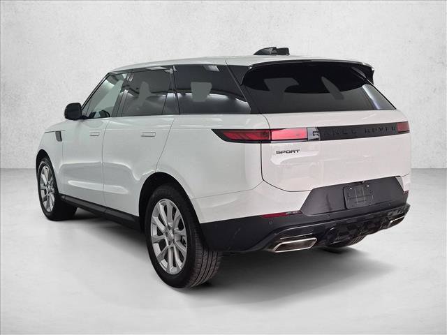 Used 2025 Land Rover Range Rover Sport SE AWD/4WD image 8