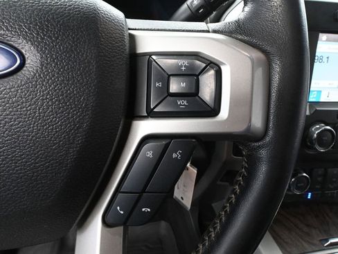 Used 2019 Ford F350 Lariat w/ Chrome Package image 30