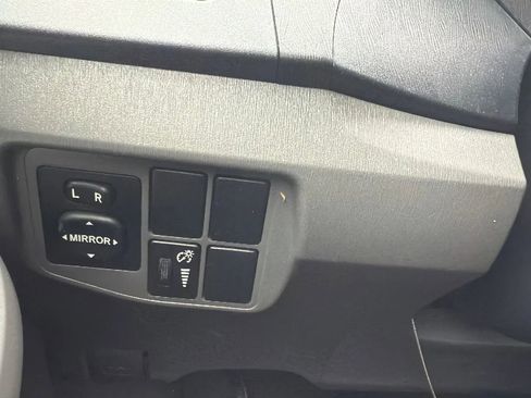 Used 2011 Toyota Prius Two image 15