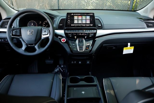 New 2027 Honda Odyssey Touring image 33