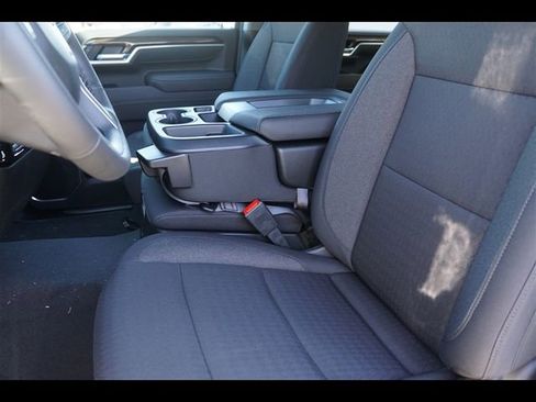 New 2026 Chevrolet Silverado 2500 LT w/ Convenience Package image 3